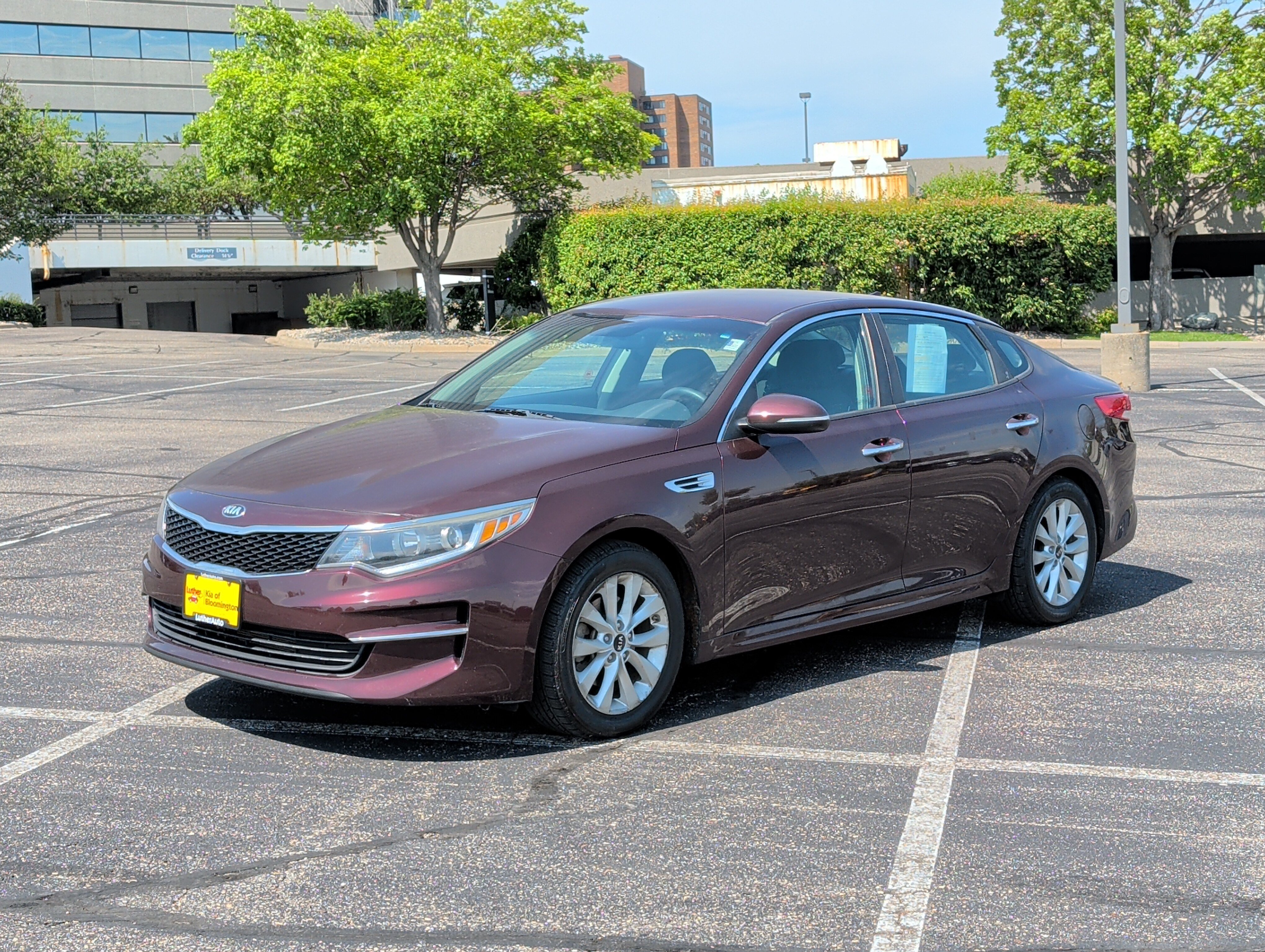 Used 2016 Kia Optima LX w/ Option Group 014 FWD video 2