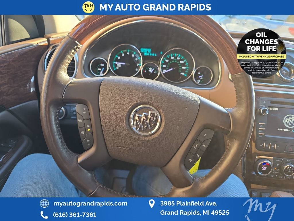 Used 2017 Buick Enclave Leather image 13