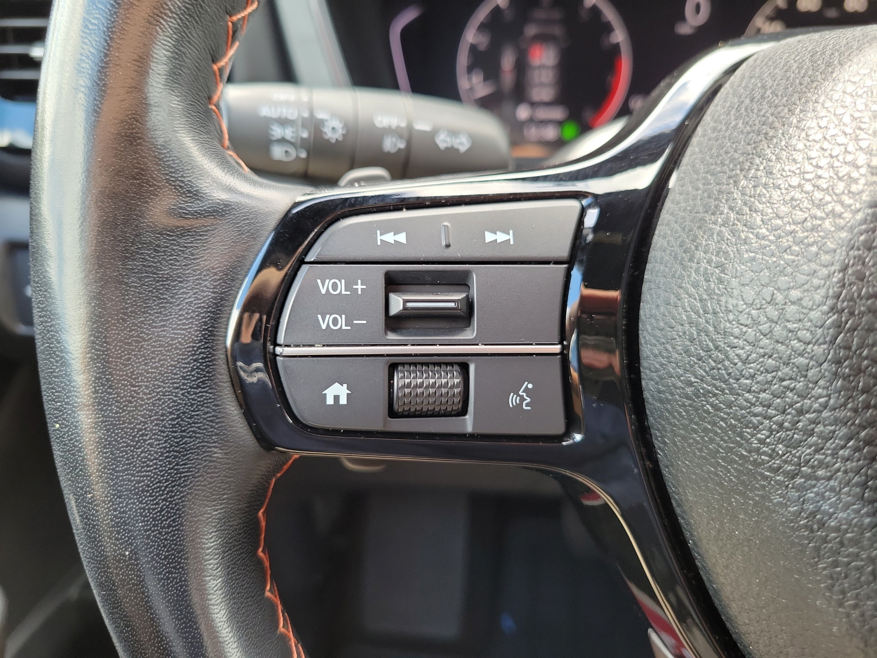 Used 2024 Honda Pilot TrailSport image 30