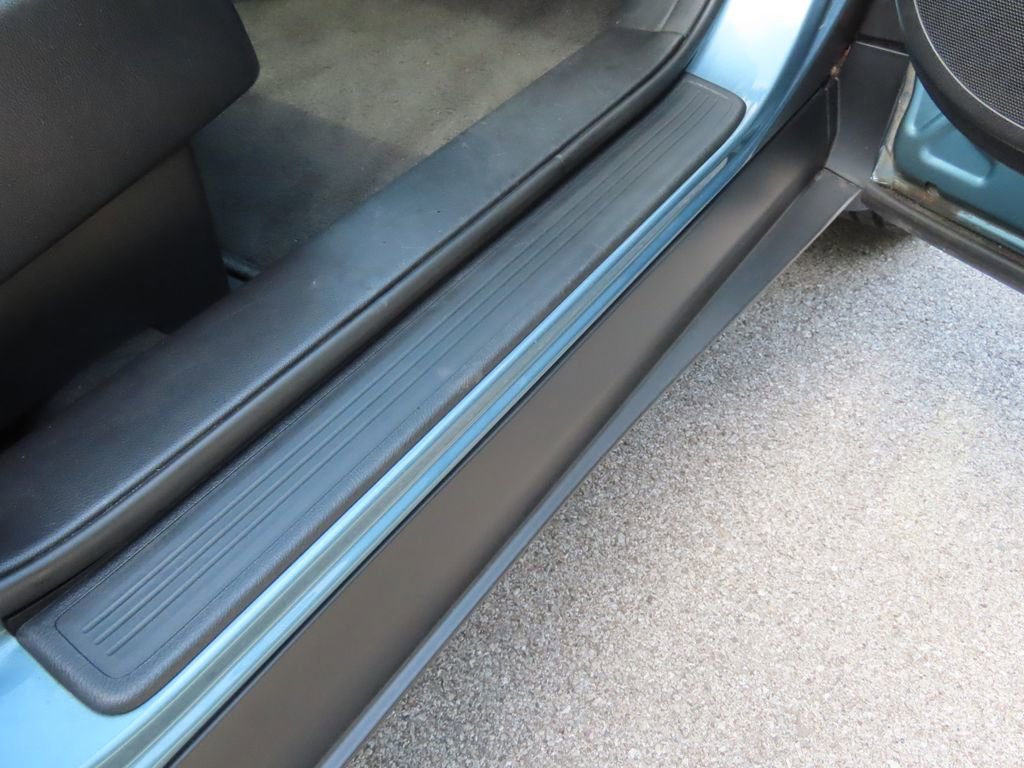 Used 2016 Honda CR-V Touring image 40