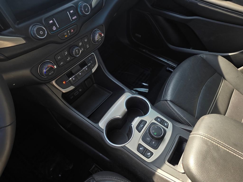Used 2022 GMC Terrain Denali image 19