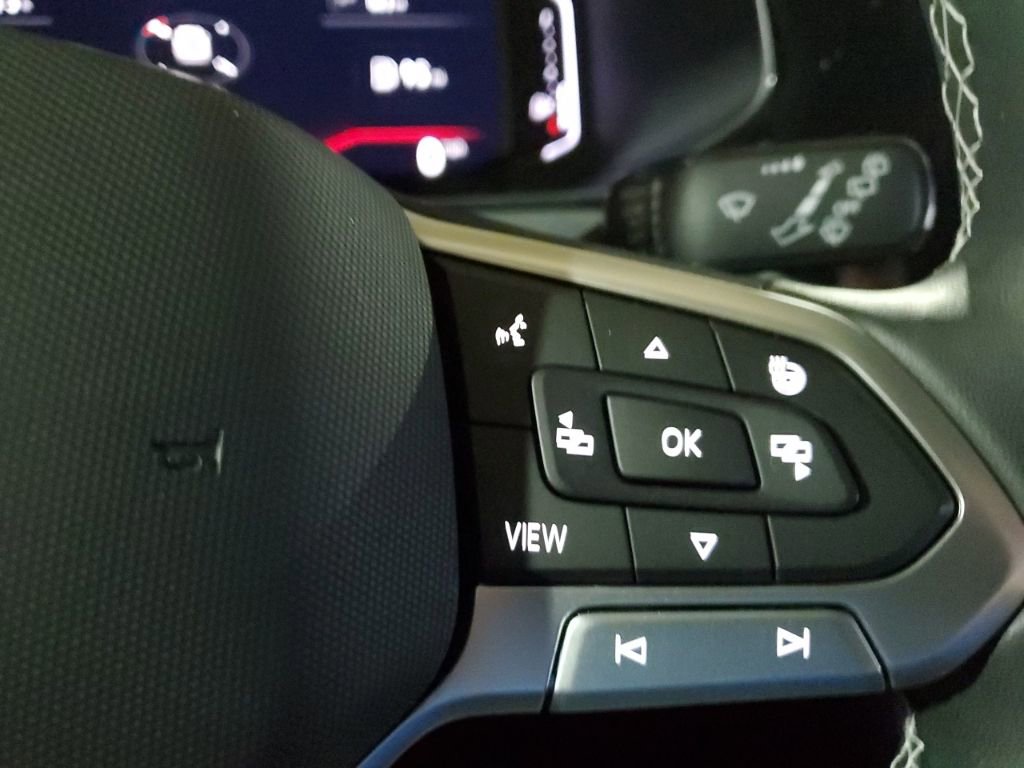 Certified 2023 Volkswagen Taos SEL image 70