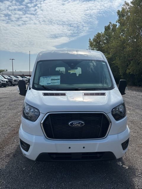 New 2025 Ford Transit 350 XLT image 3