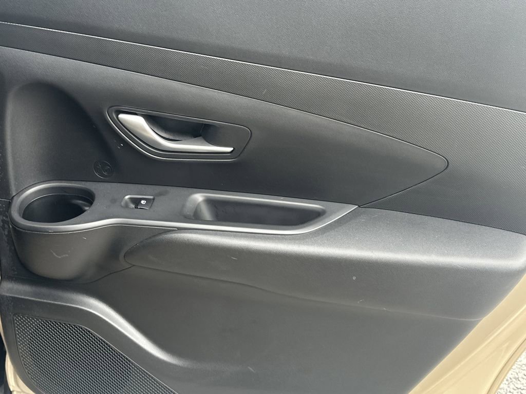 Used 2023 Hyundai Santa Cruz SEL Premium w/ Cargo Package image 17