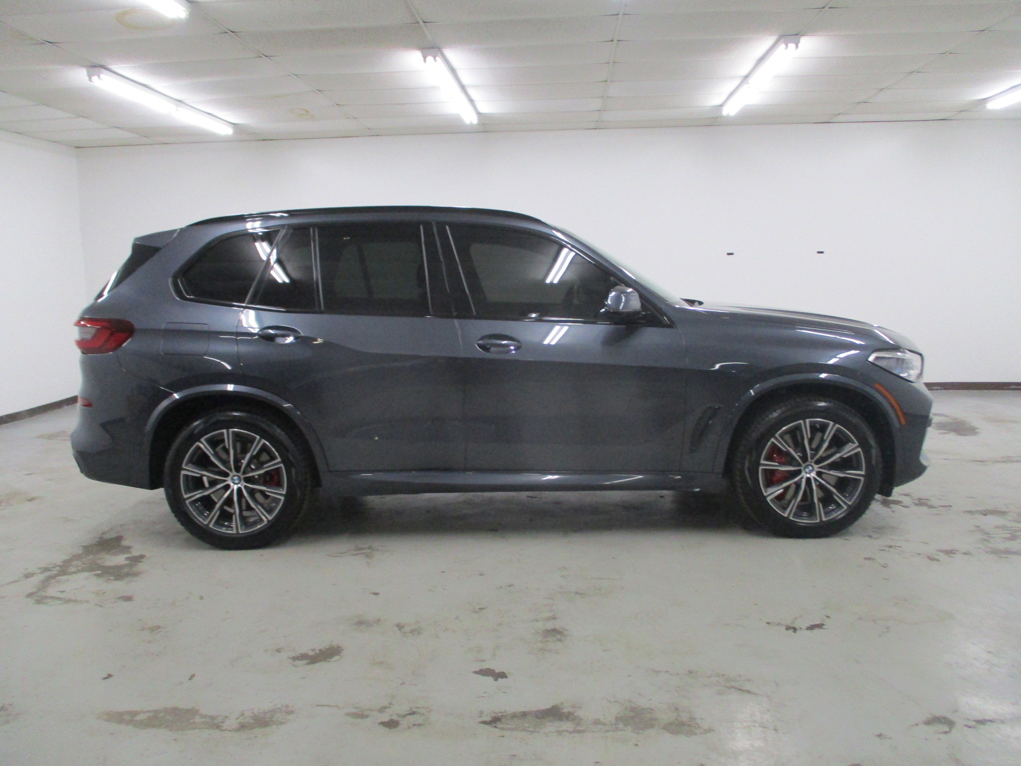 Used 2022 BMW X5 M50i w/ Executive Package AWD/4WD image 10