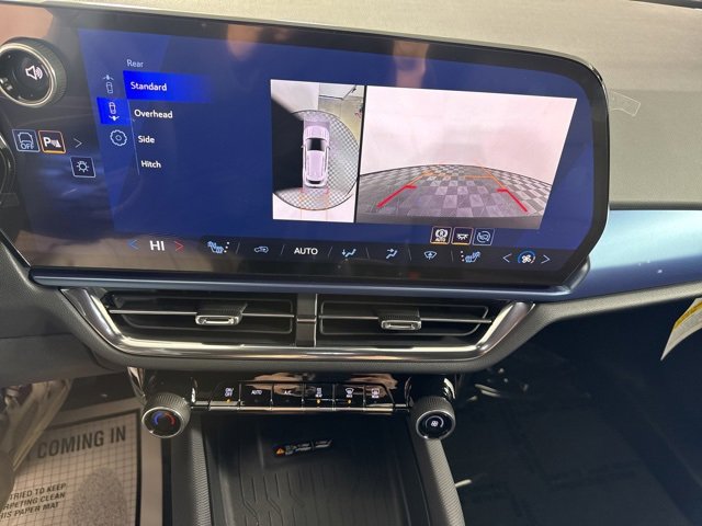 New 2026 Chevrolet Equinox EV LT image 25