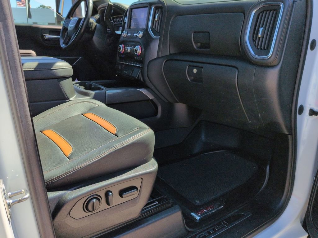 Certified 2023 GMC Sierra 2500 AT4 w/ AT4 Preferred Package image 28