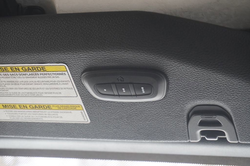 Used 2018 Jeep Wrangler Unlimited Sahara image 28