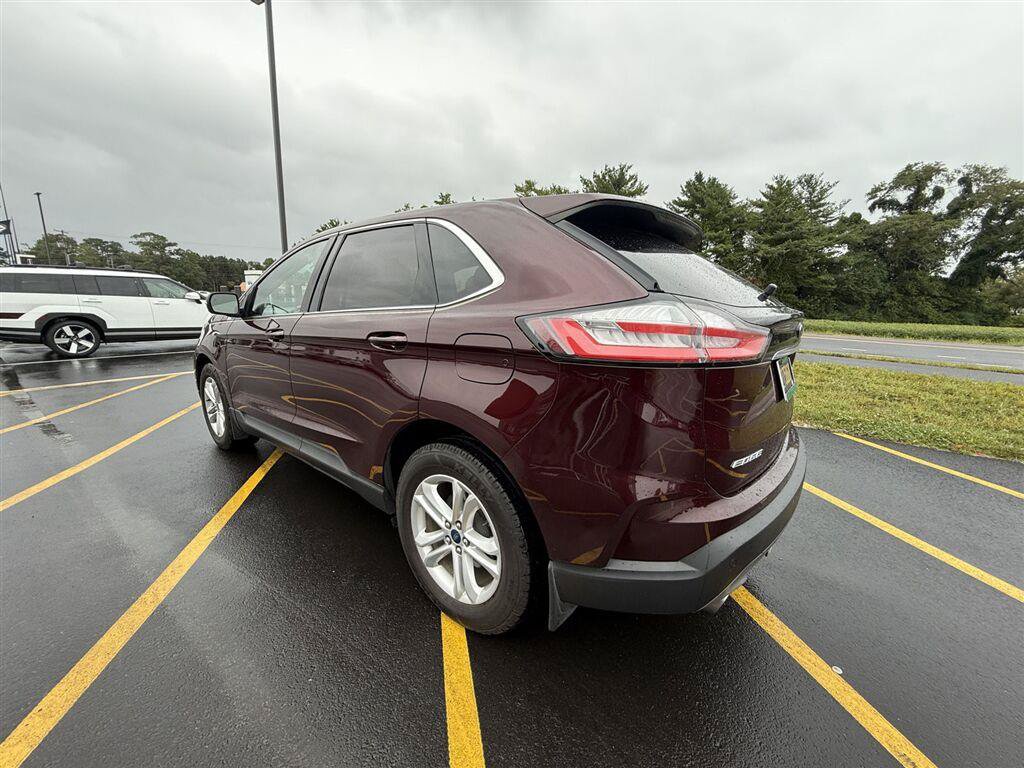 Used 2020 Ford Edge SEL w/ Convenience Package AWD/4WD image 9