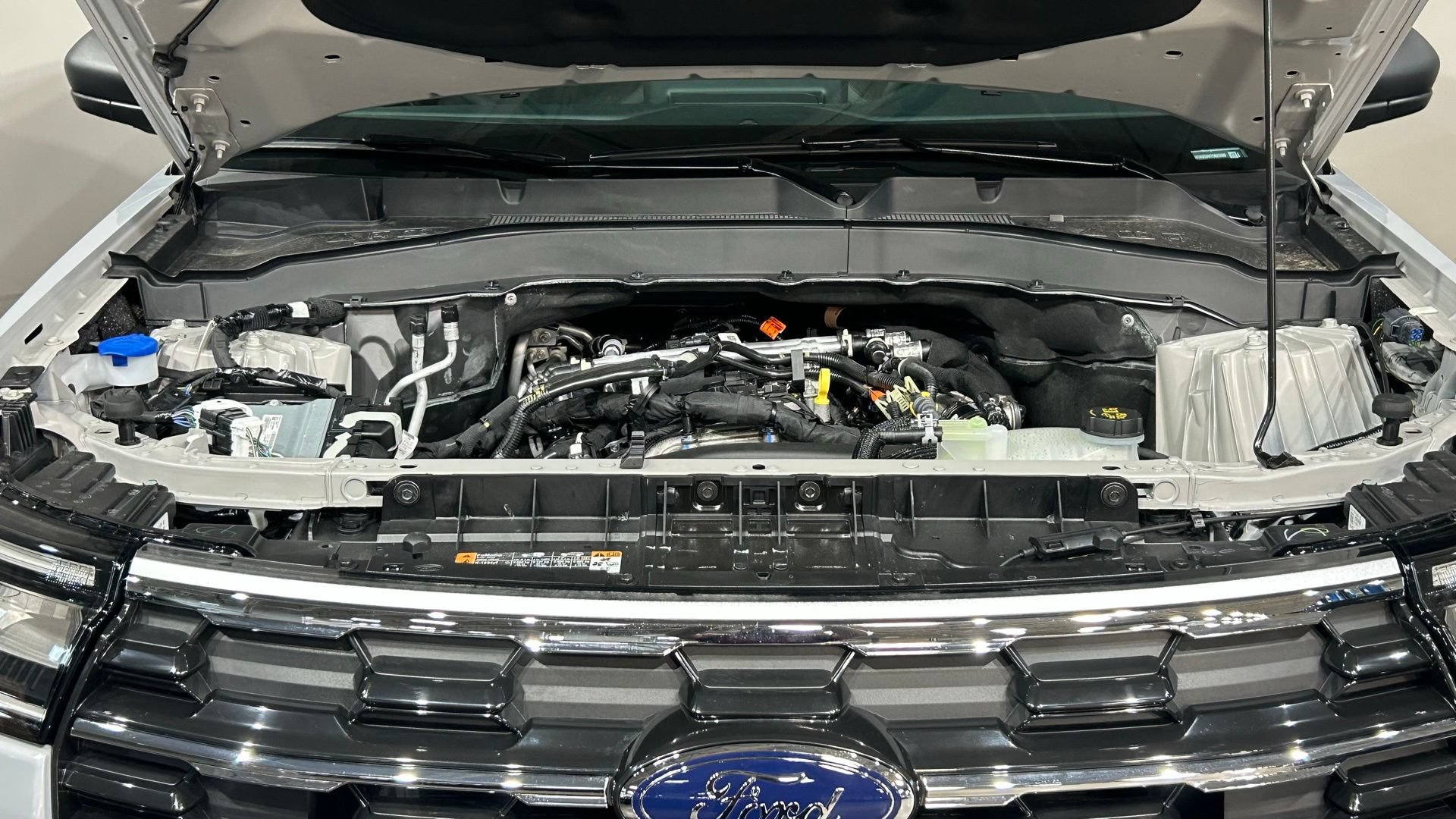 New 2026 Ford Explorer Active w/ Active Comfort Package AWD/4WD image 99