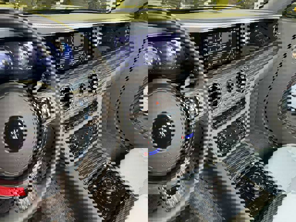 Used 2024 Rolls-Royce Spectre w/ Spectre Launch Package image 29