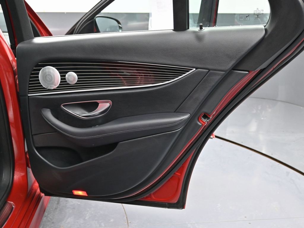 Used 2020 Mercedes-Benz E 350 4MATIC Sedan w/ Premium Package image 40