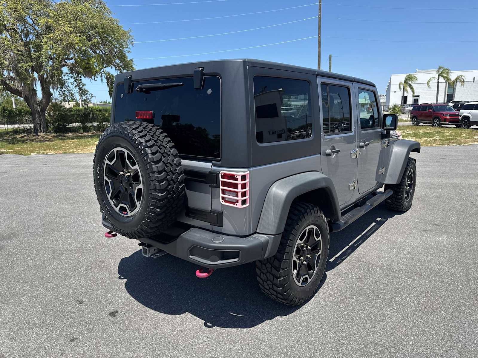 Used 2014 Jeep Wrangler Unlimited Rubicon AWD/4WD image 6