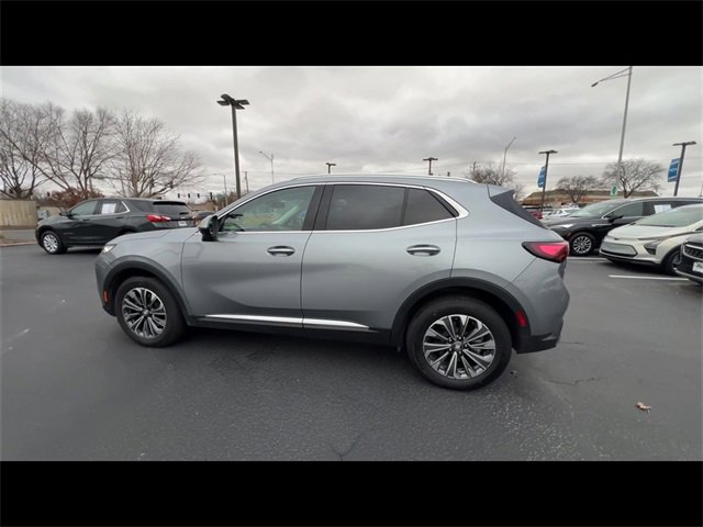 Certified 2025 Buick Envision Preferred image 5