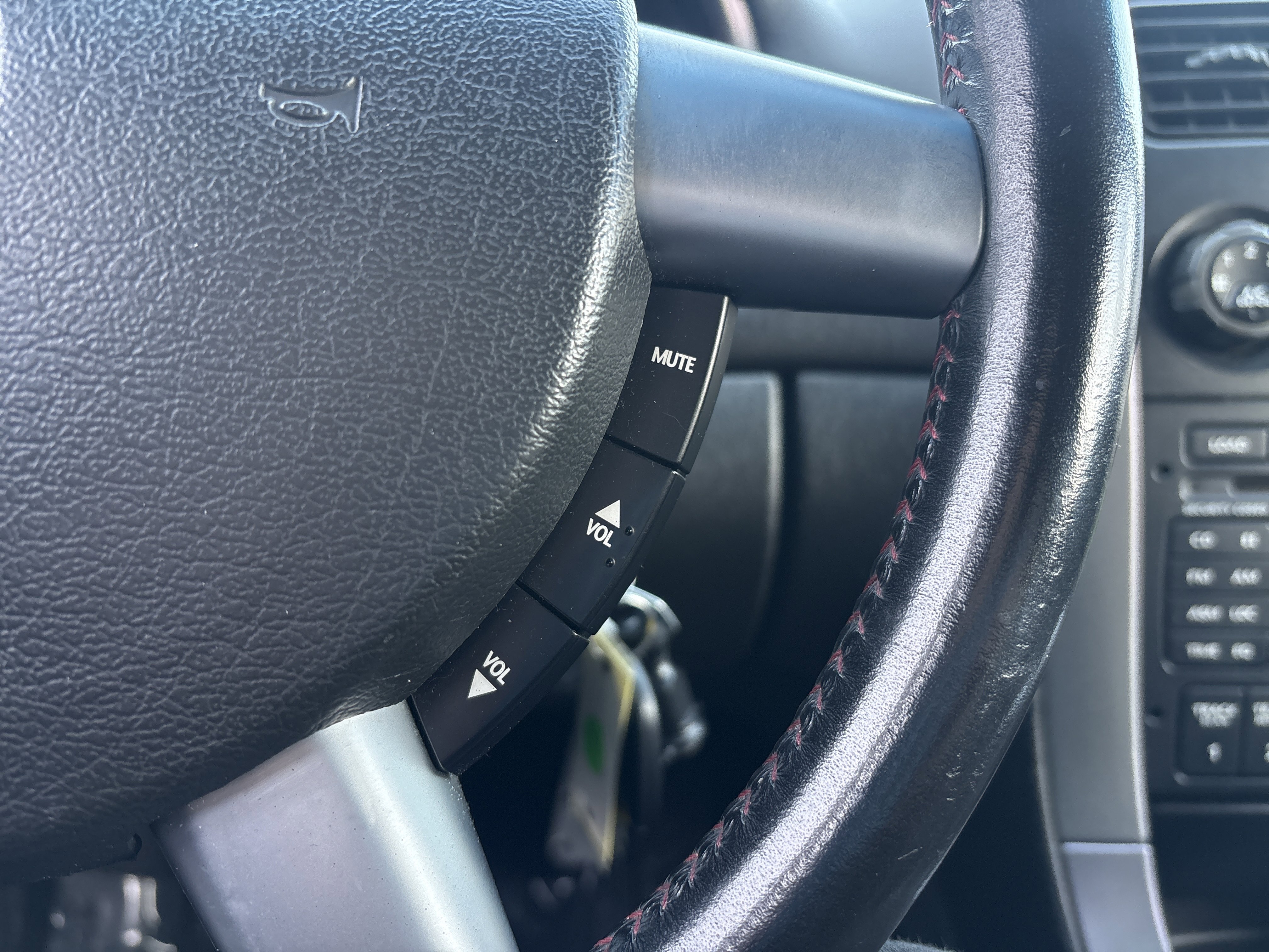 Used 2006 Pontiac GTO Base image 20