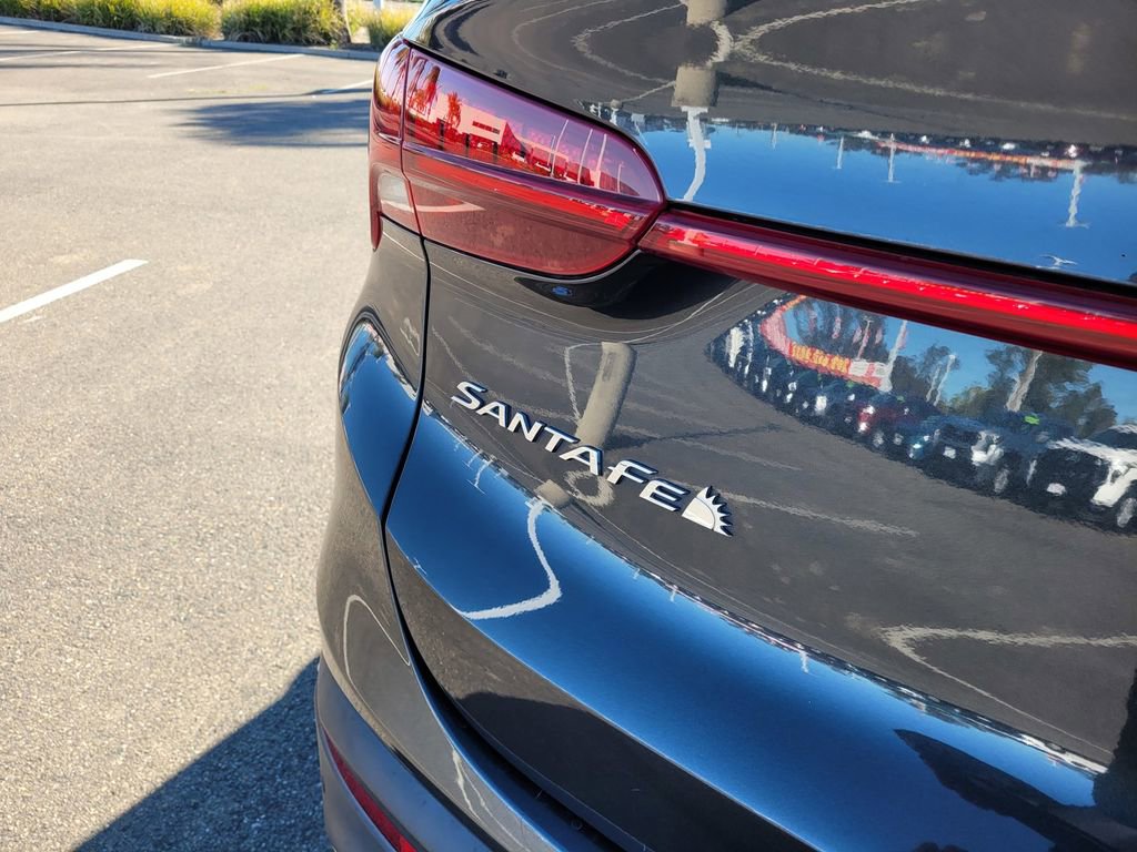 Used 2022 Hyundai Santa Fe Limited w/ Cargo Package image 6