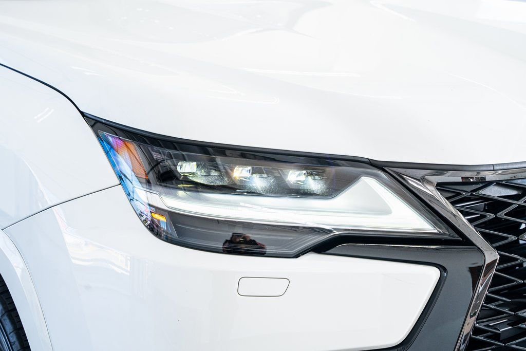 Used 2024 Lexus LX 600 F Sport image 18