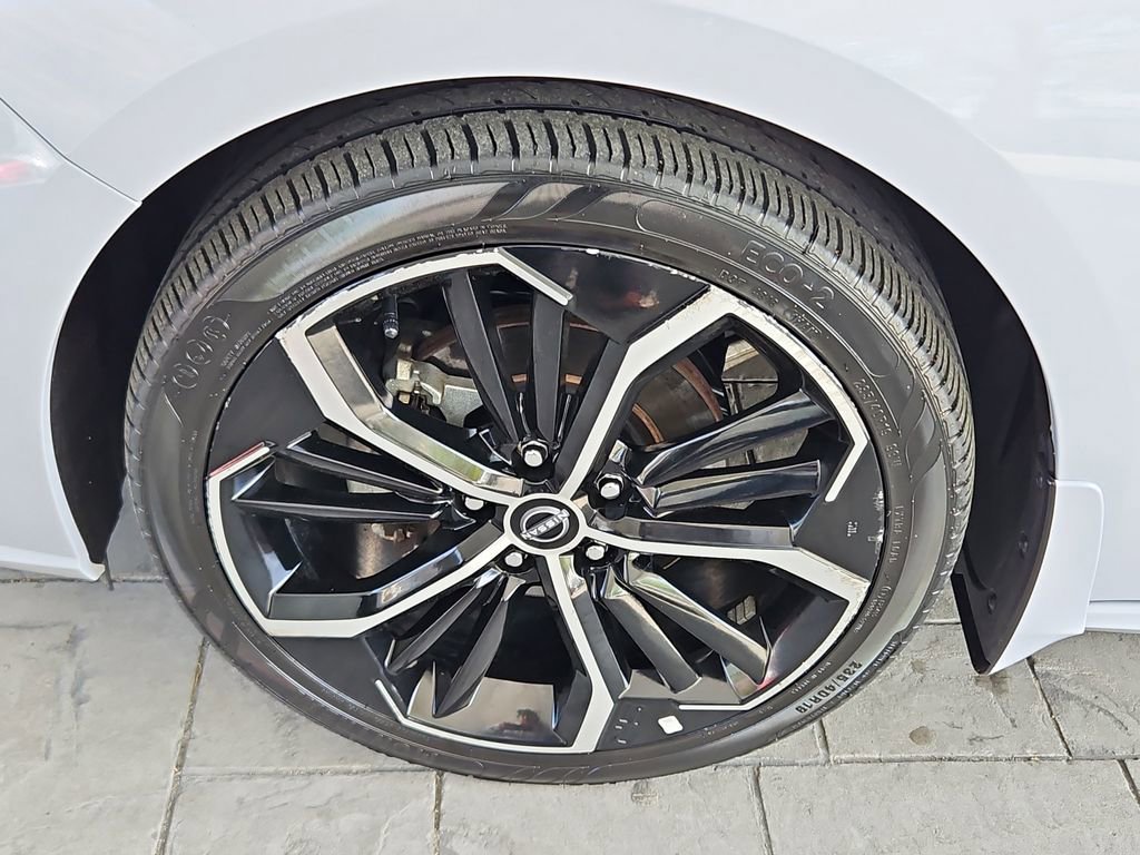 Used 2024 Nissan Altima 2.5 SR image 30