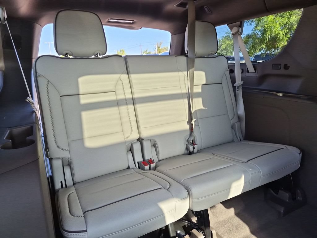 New 2026 GMC Yukon XL Denali w/ Sun & Power Step Package AWD/4WD image 37