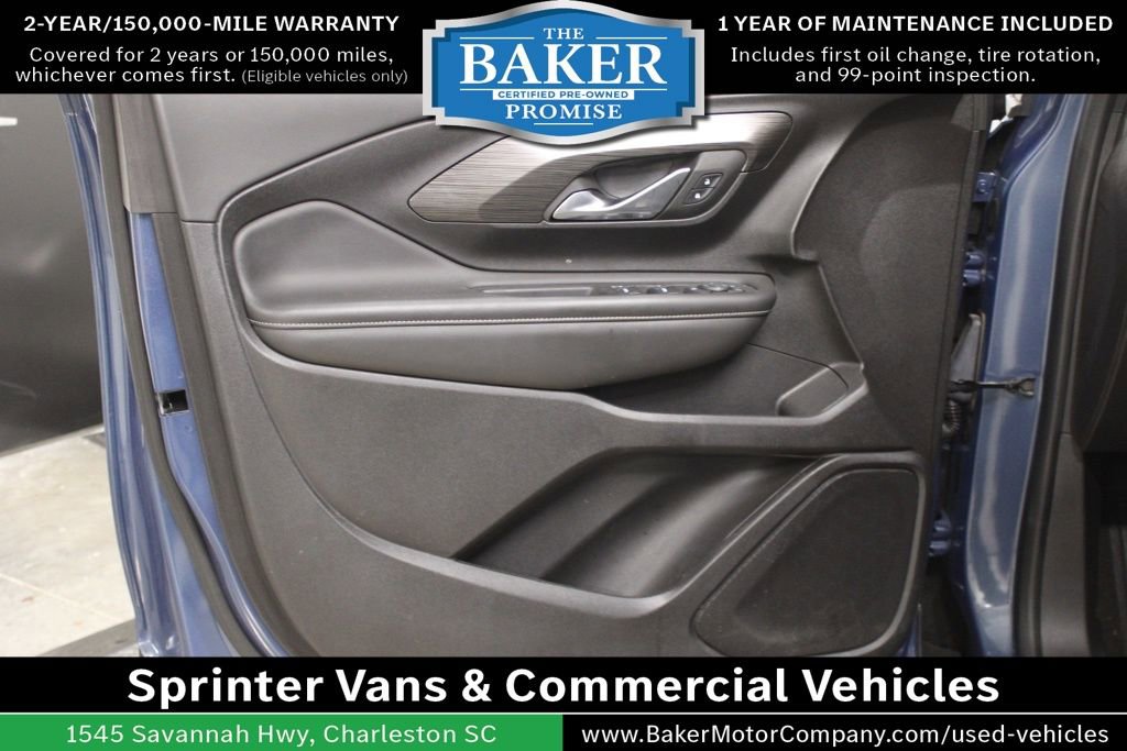 Used 2024 GMC Terrain SLE image 11