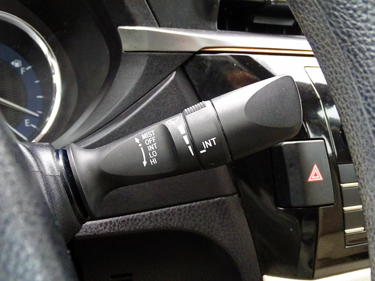 Used 2014 Toyota Corolla LE FWD image 46