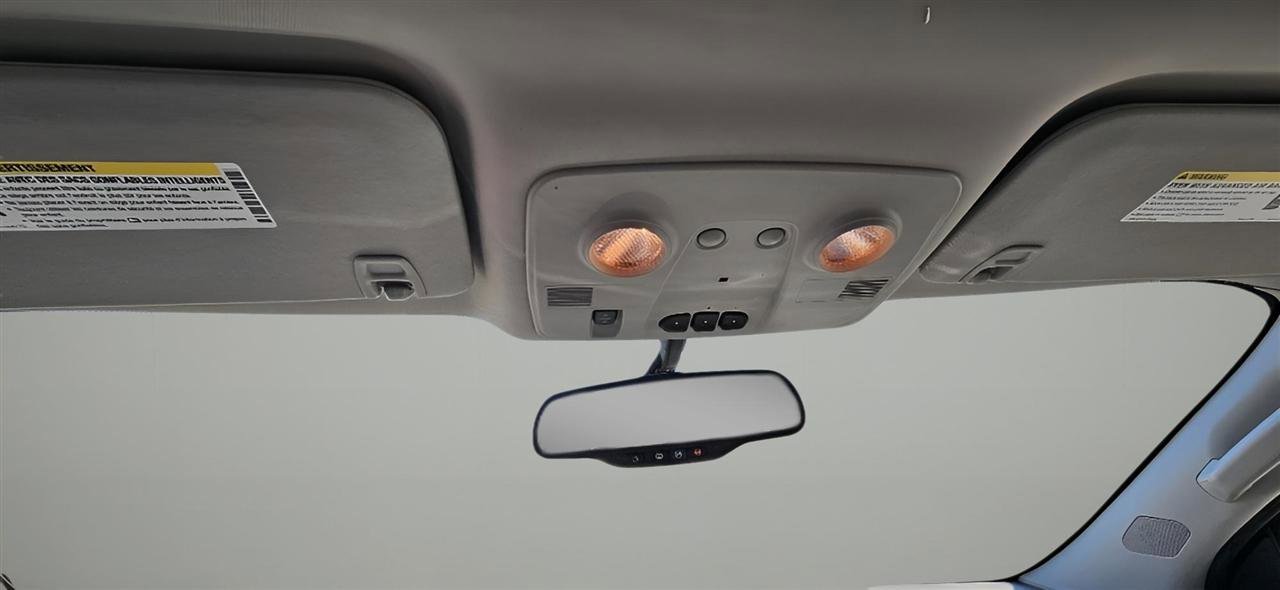 Used 2015 GMC Acadia SLT image 15