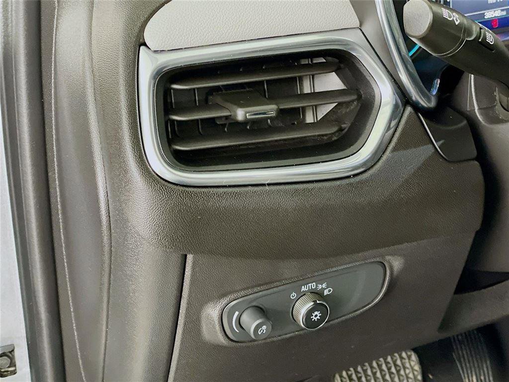 Used 2023 Chevrolet Equinox LS w/ LS Convenience Package image 13