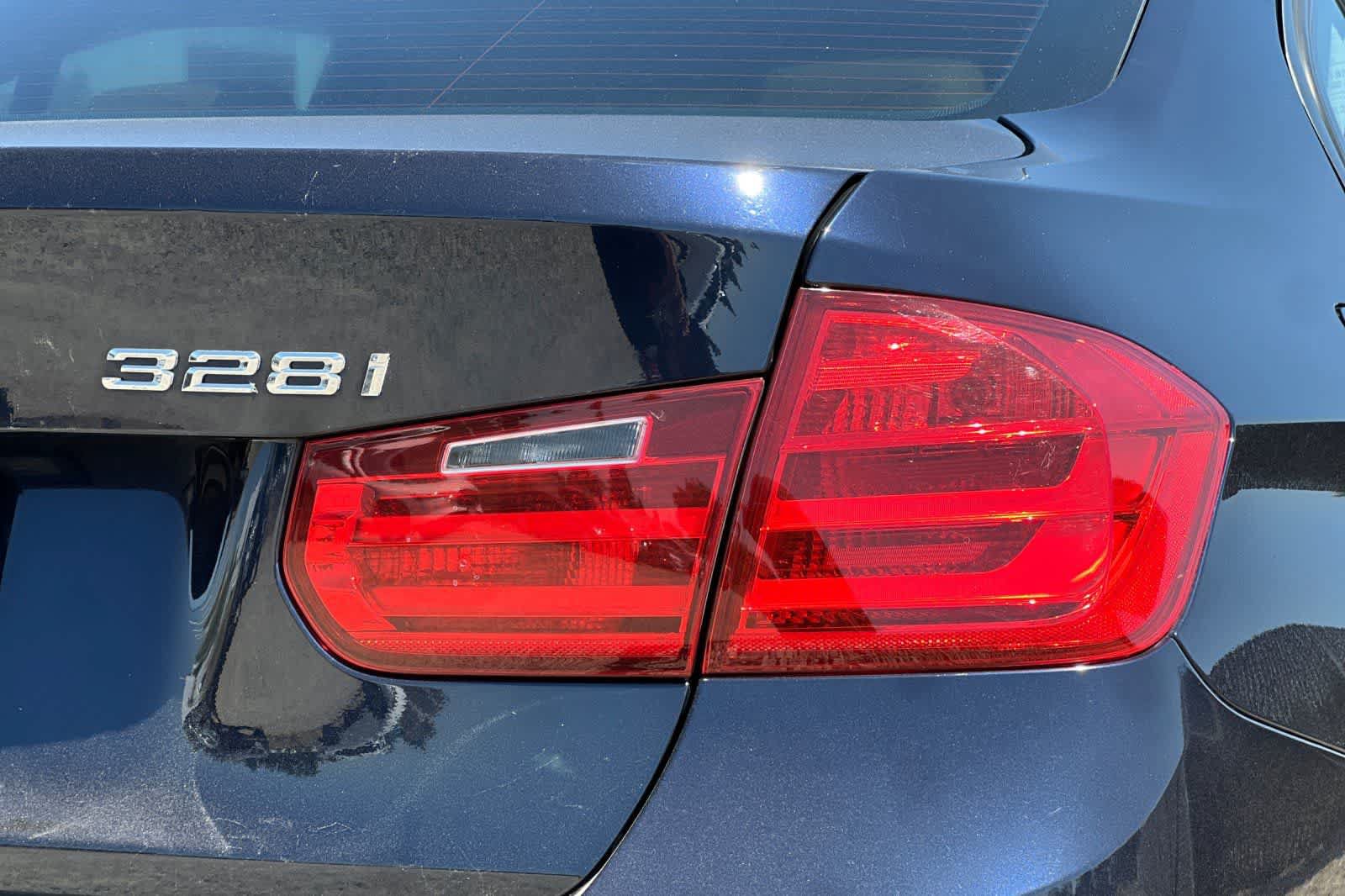 Used 2013 BMW 328i Sedan RWD image 34