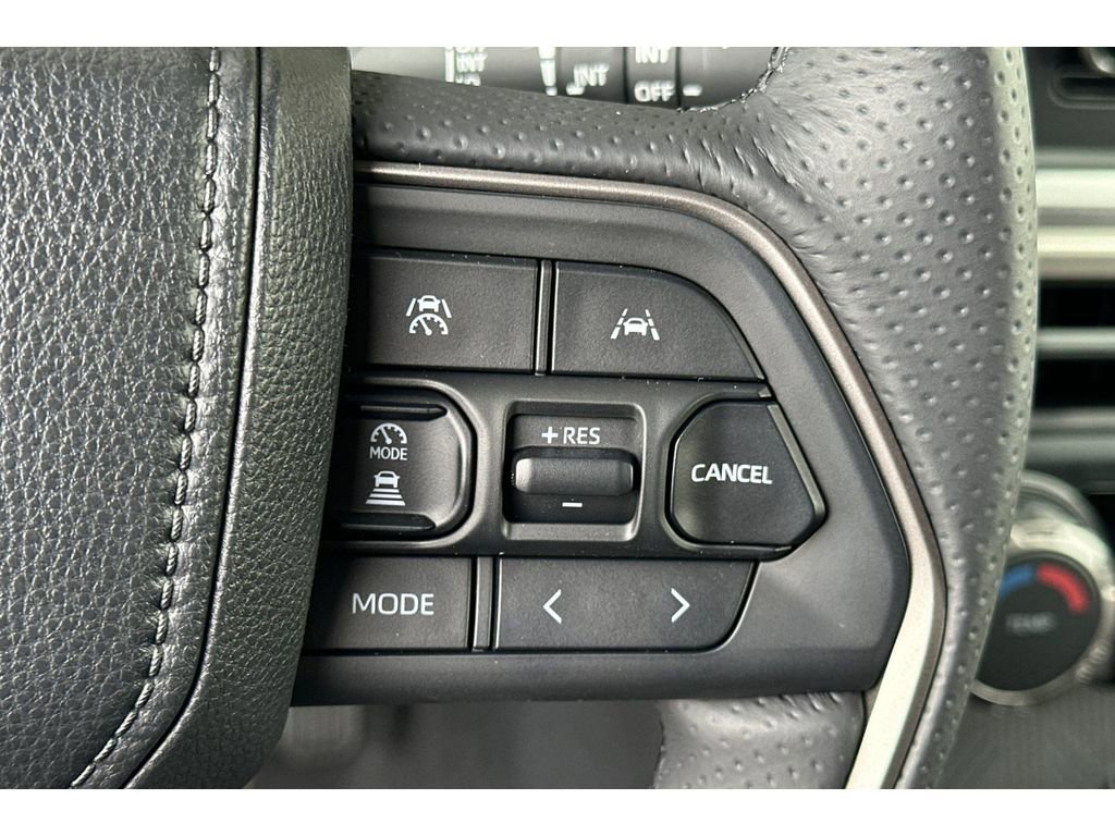 New 2026 Toyota 4Runner SR5 AWD/4WD image 29