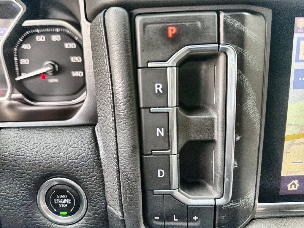 Used 2021 GMC Yukon XL Denali w/ Denali Premium Package AWD/4WD image 22