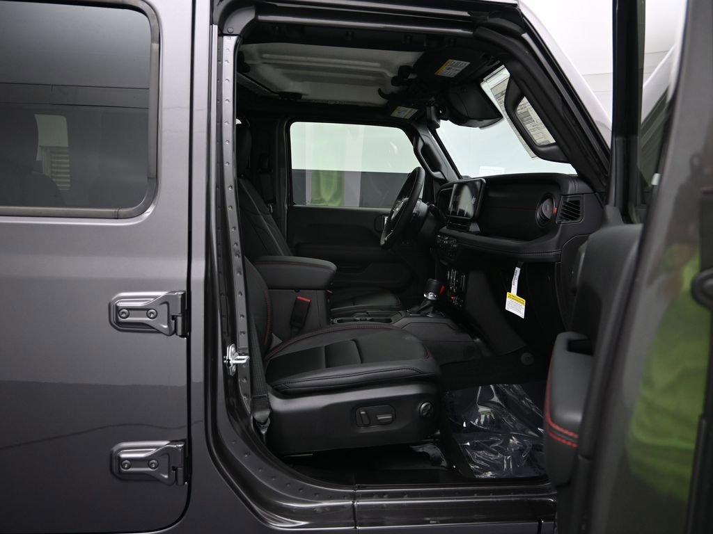 New 2026 Jeep Wrangler Unlimited Rubicon AWD/4WD image 26