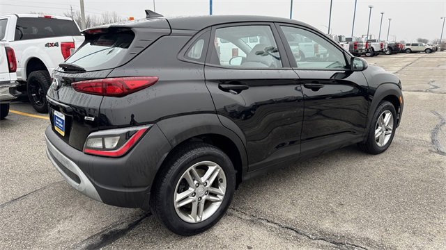 Used 2023 Hyundai Kona SE image 7