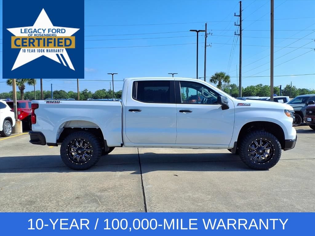 Used 2025 Chevrolet Silverado 1500 Custom Trail Boss AWD/4WD image 29