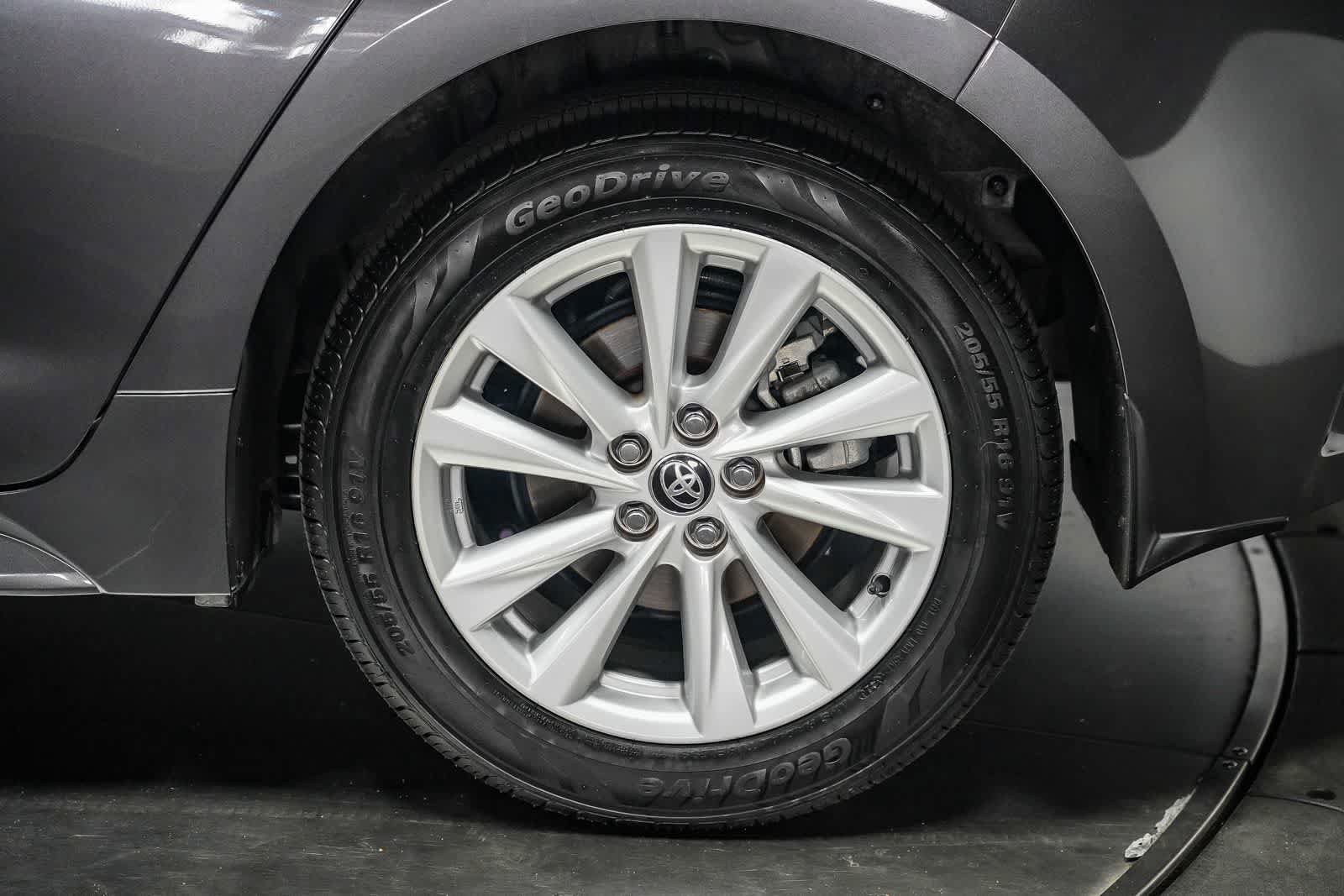 Certified 2023 Toyota Corolla SE FWD image 11