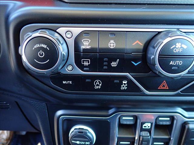 Used 2021 Jeep Gladiator Rubicon w/ Cold Weather Group image 17