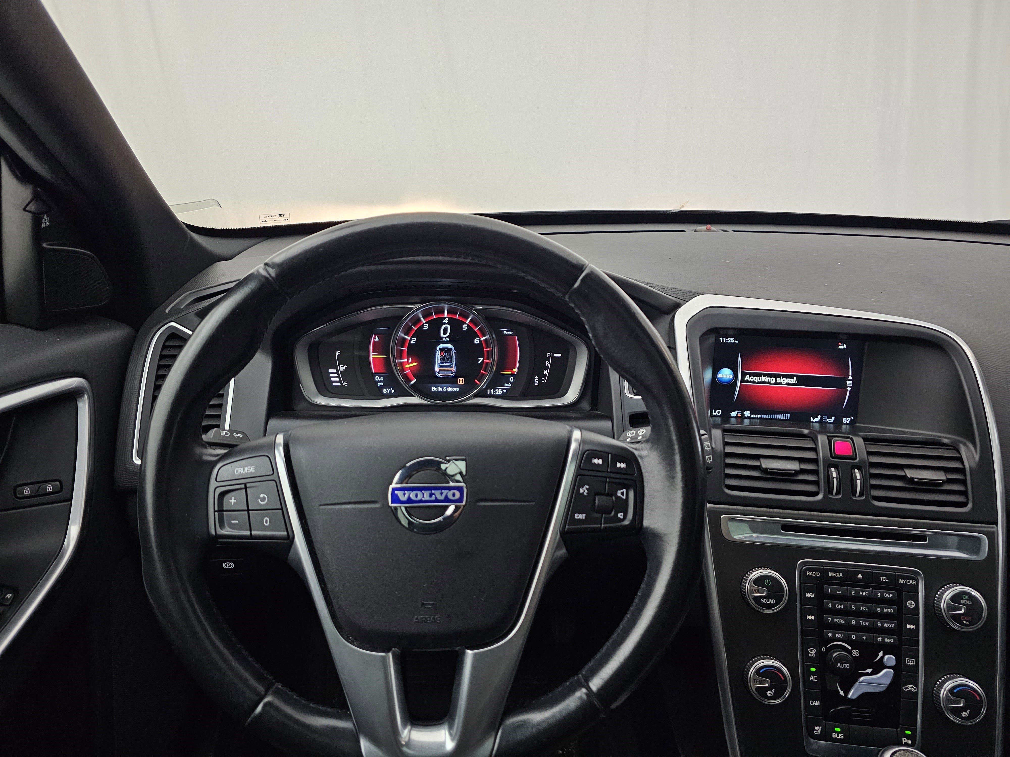 Used 2015 Volvo XC60 T5 image 7