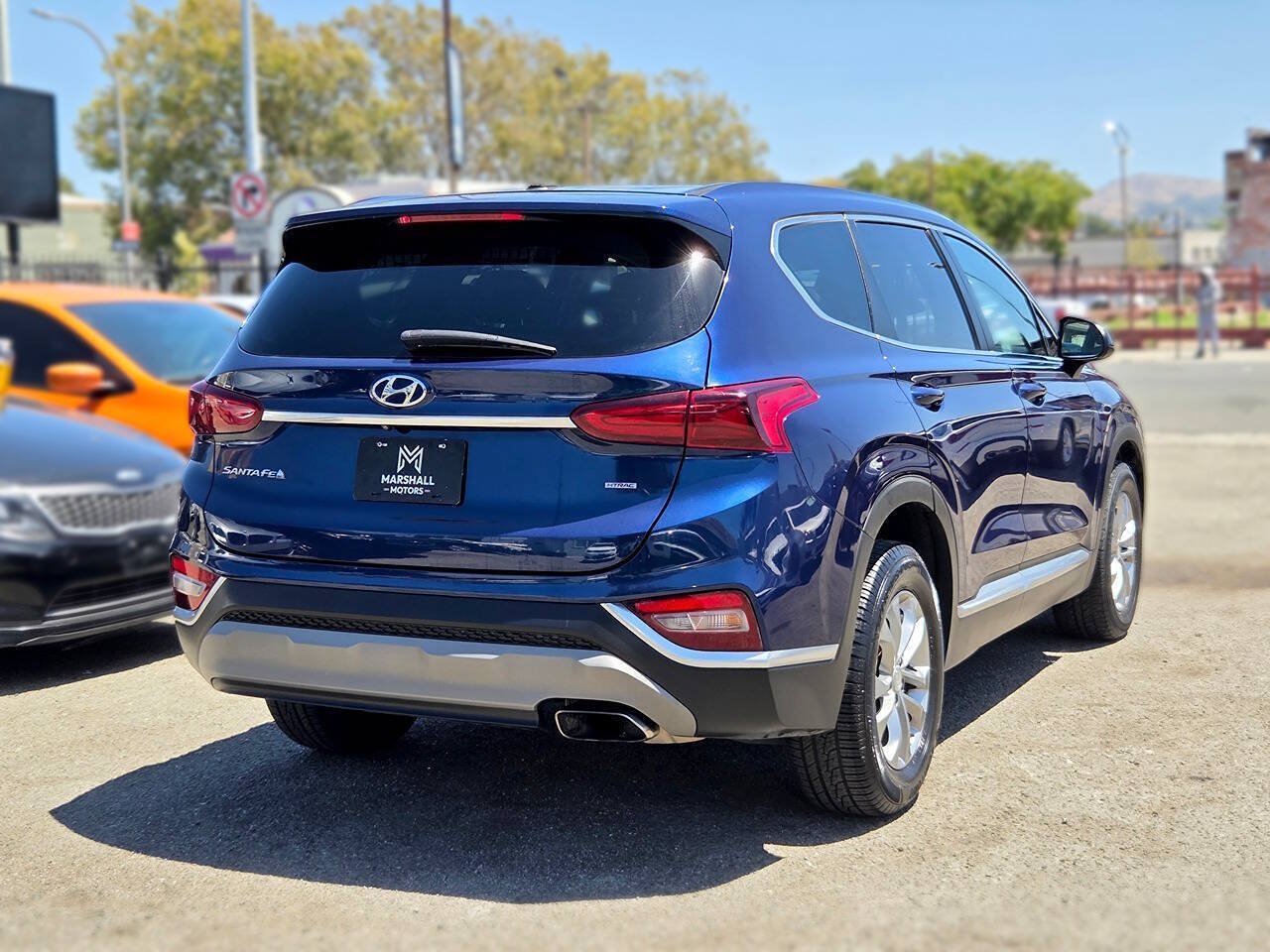 Used 2019 Hyundai Santa Fe SE AWD/4WD image 4