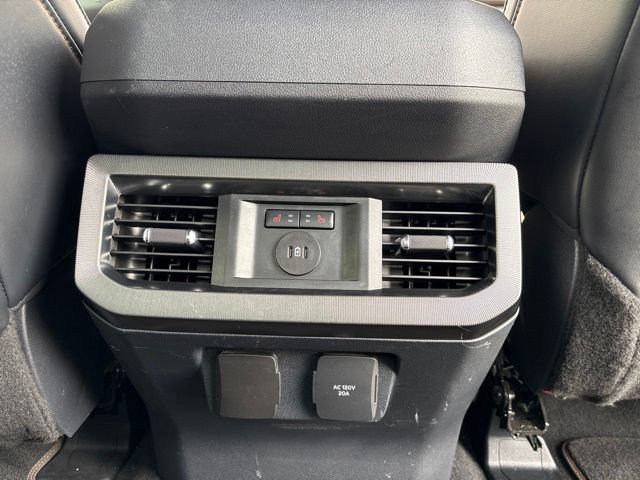 Used 2024 Ford F350 Platinum w/ Tremor Off-Road Package AWD/4WD image 42