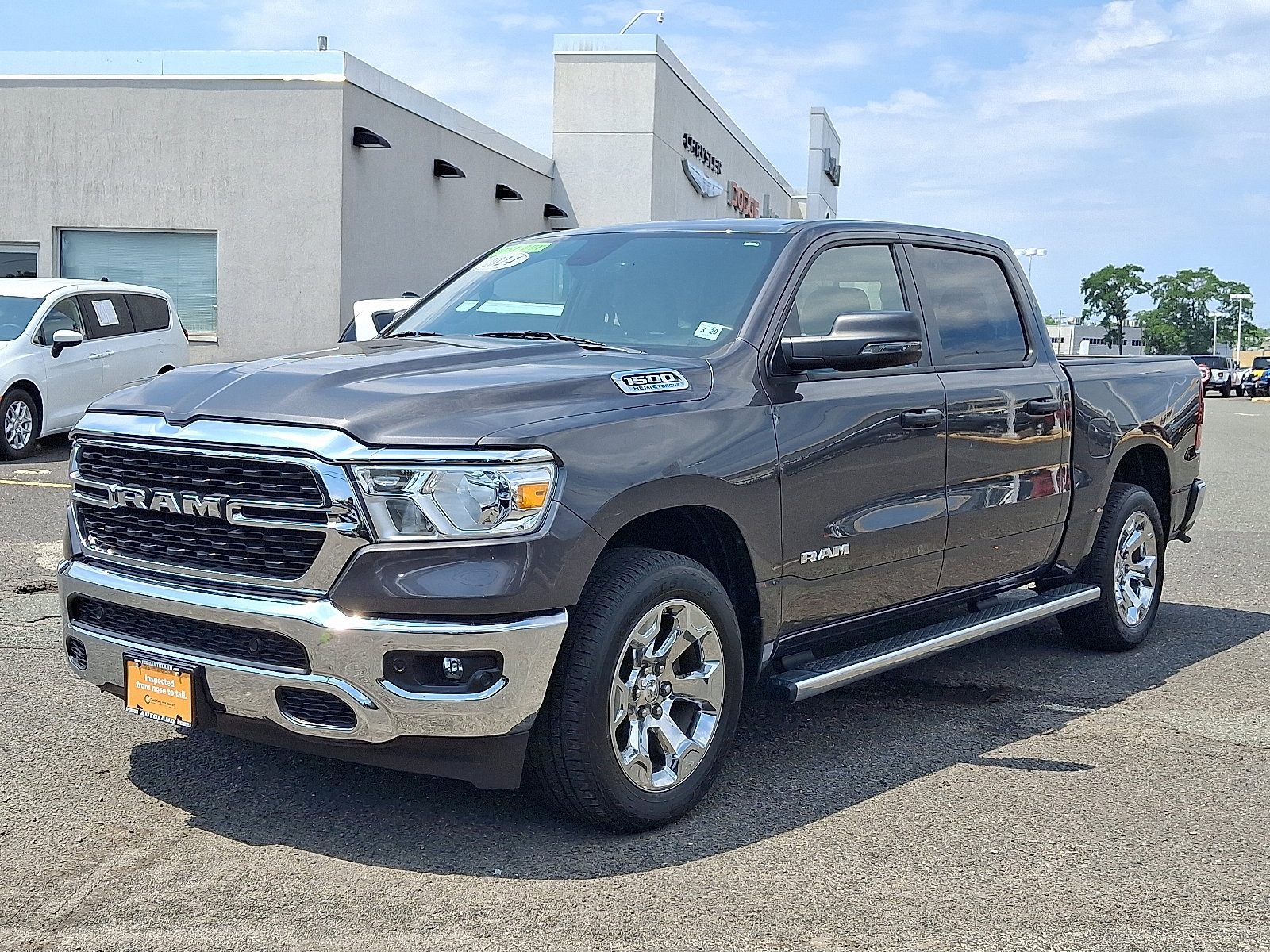 Certified 2024 RAM 1500 Big Horn AWD/4WD image 3