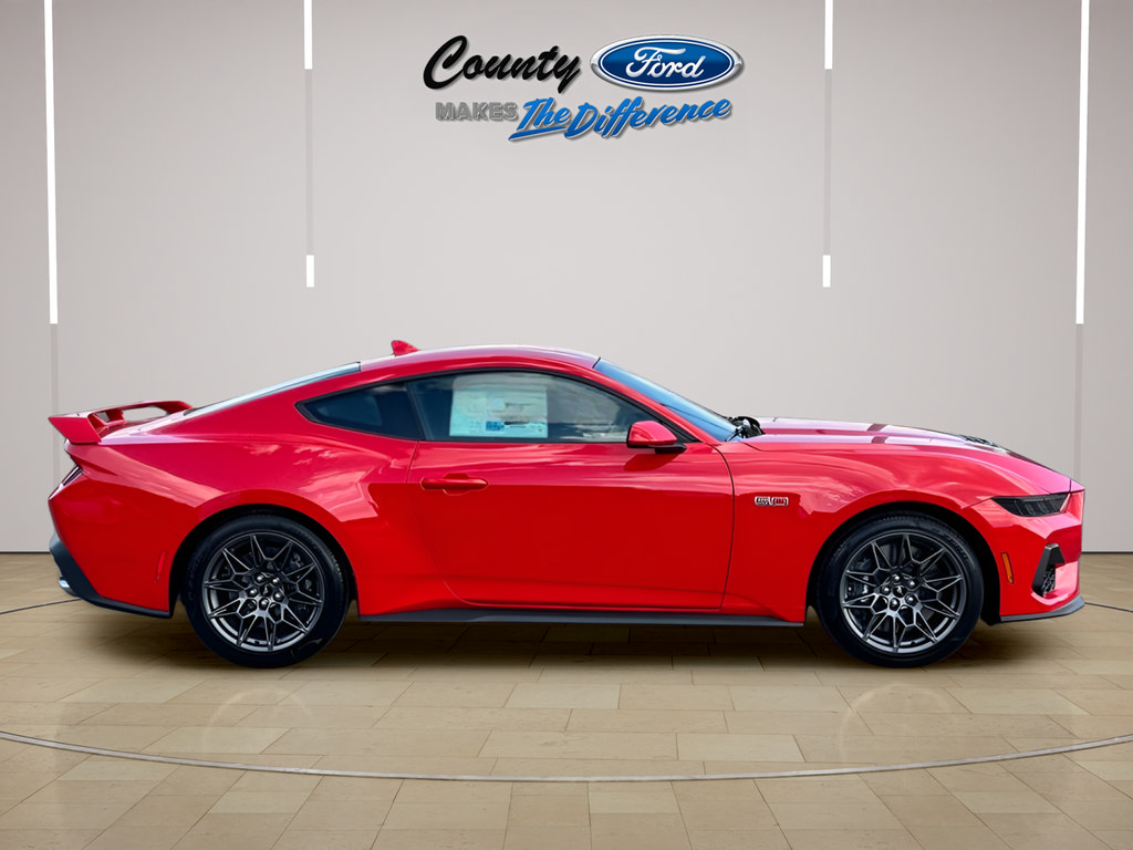 New 2026 Ford Mustang GT w/ GT Performance Package RWD image 13