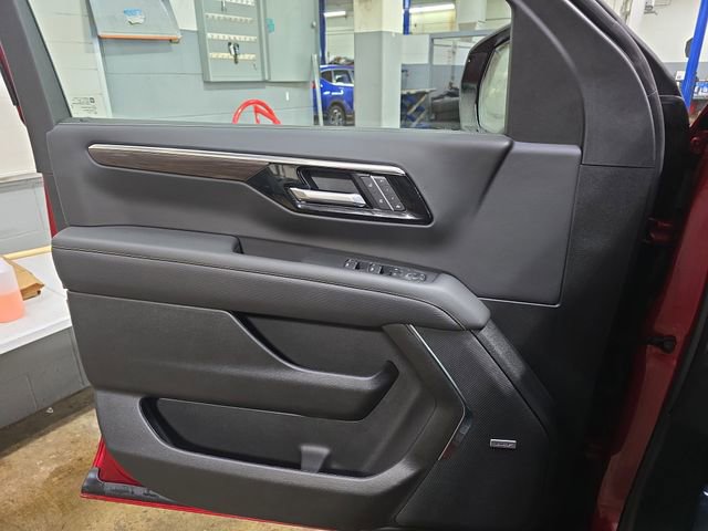 New 2026 Chevrolet Suburban Premier w/ Sun And Tow Package image 31