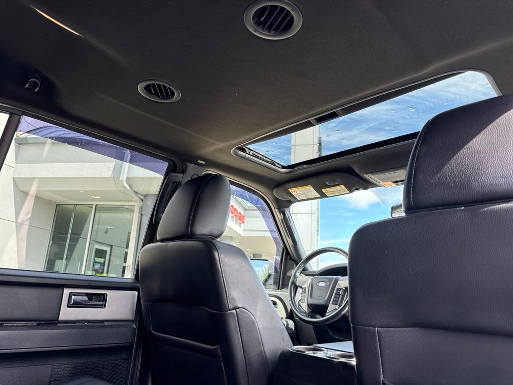 Used 2017 Ford Expedition Limited AWD/4WD image 44