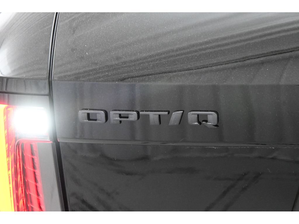 New 2026 Cadillac Optiq V w/ Carbon Fiber Package AWD/4WD image 39