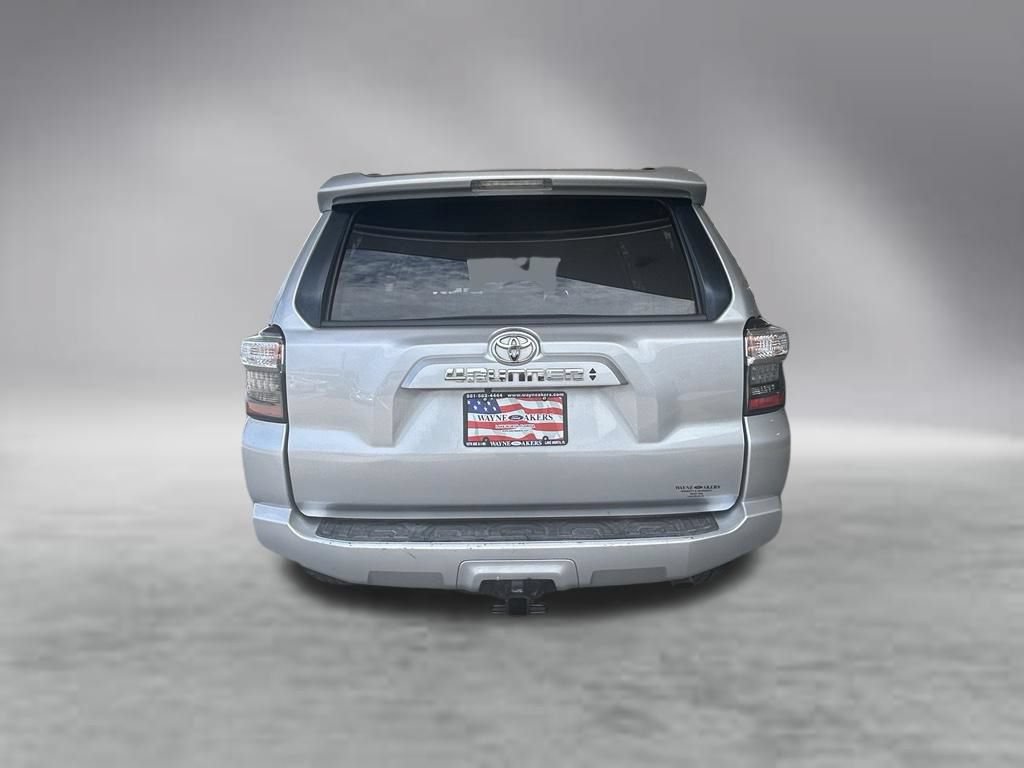 Used 2020 Toyota 4Runner SR5 Premium AWD/4WD image 5