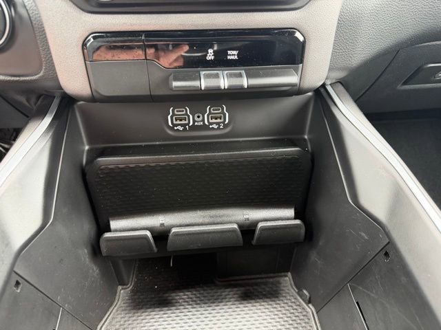 Used 2022 RAM 1500 Big Horn AWD/4WD image 28