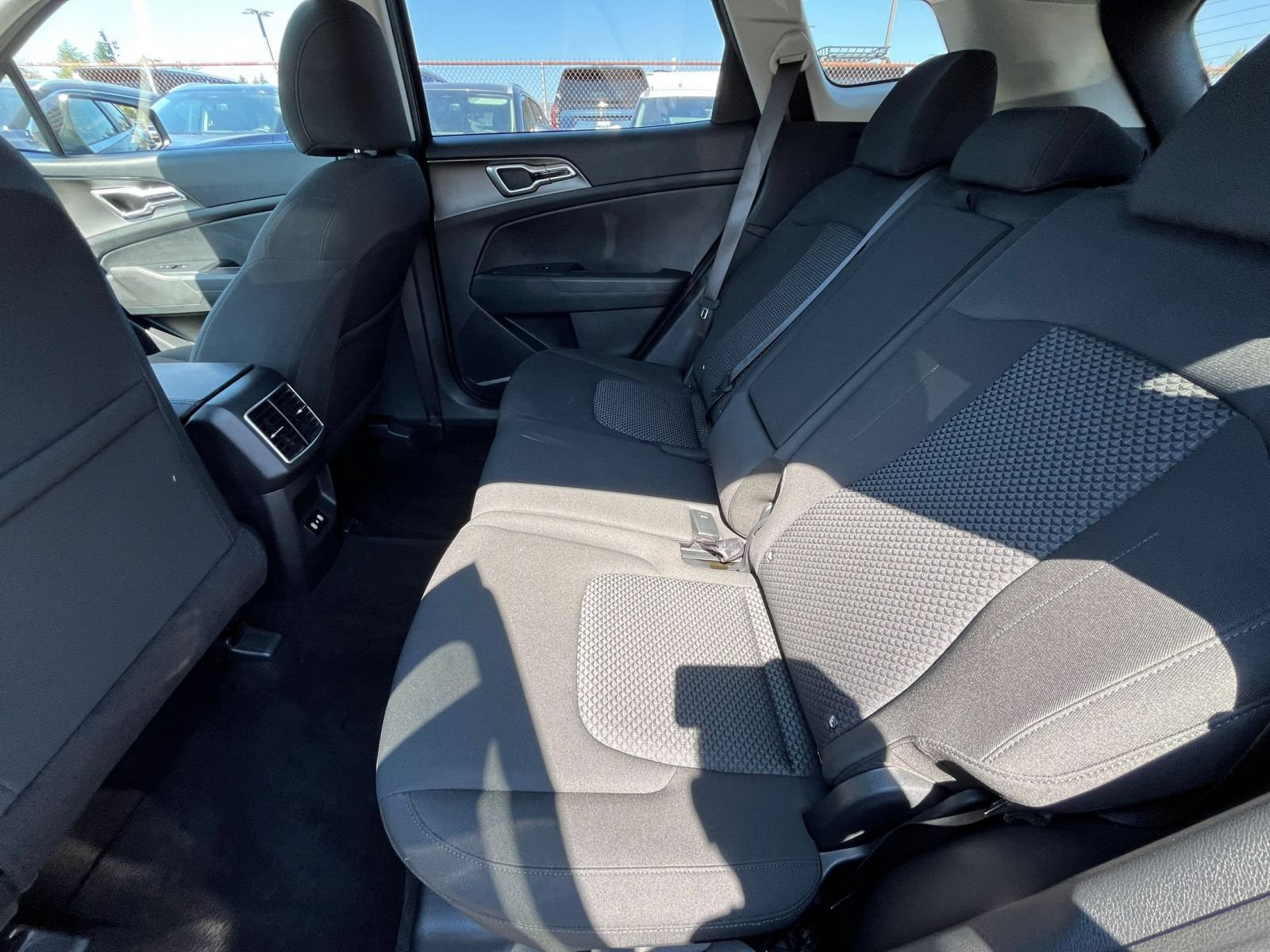Used 2026 Kia Sportage LX AWD/4WD image 26