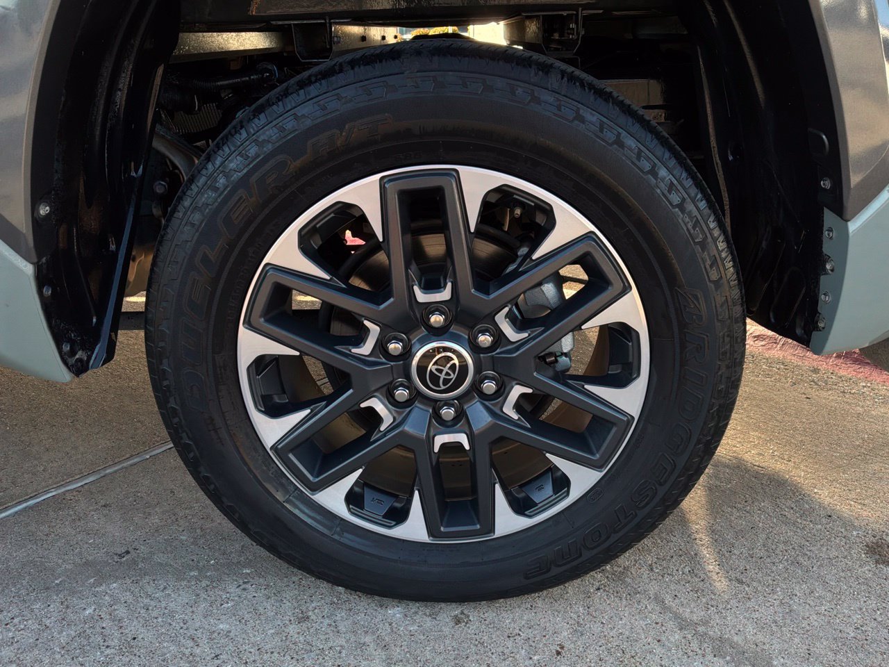 Used 2024 Toyota Tundra Limited w/ Power Package AWD/4WD image 9