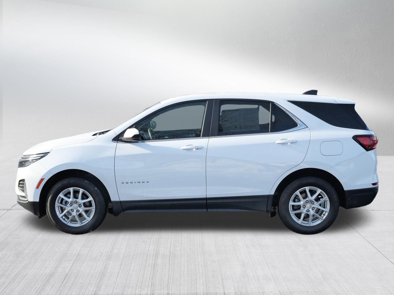 Used 2022 Chevrolet Equinox LT image 4