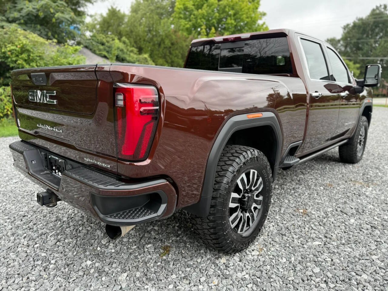 Used 2024 GMC Sierra 2500 Denali Ultimate w/ Max Trailering Package AWD/4WD image 7