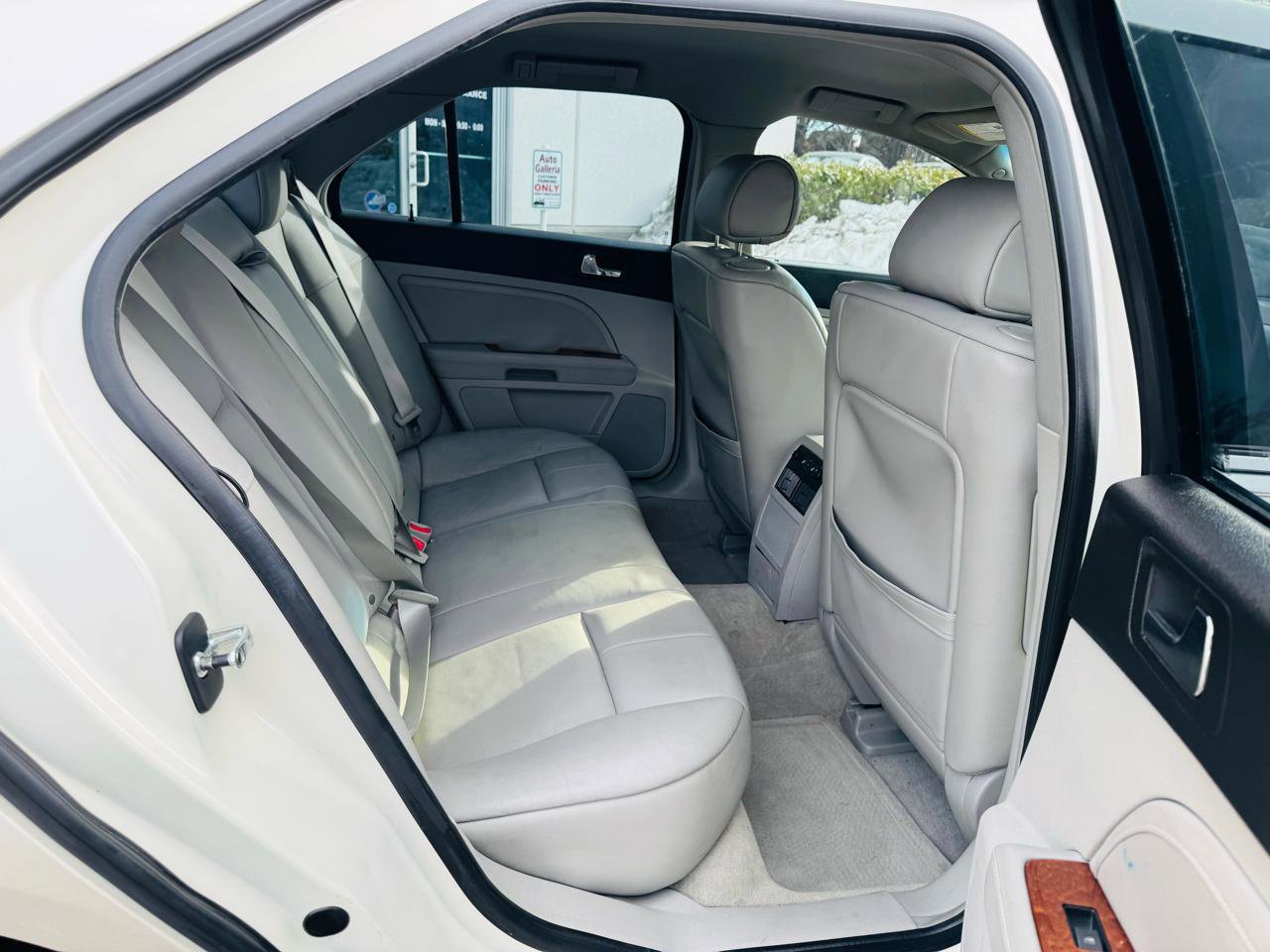 Used 2009 Cadillac STS w/ Preferred Equipment Group image 14